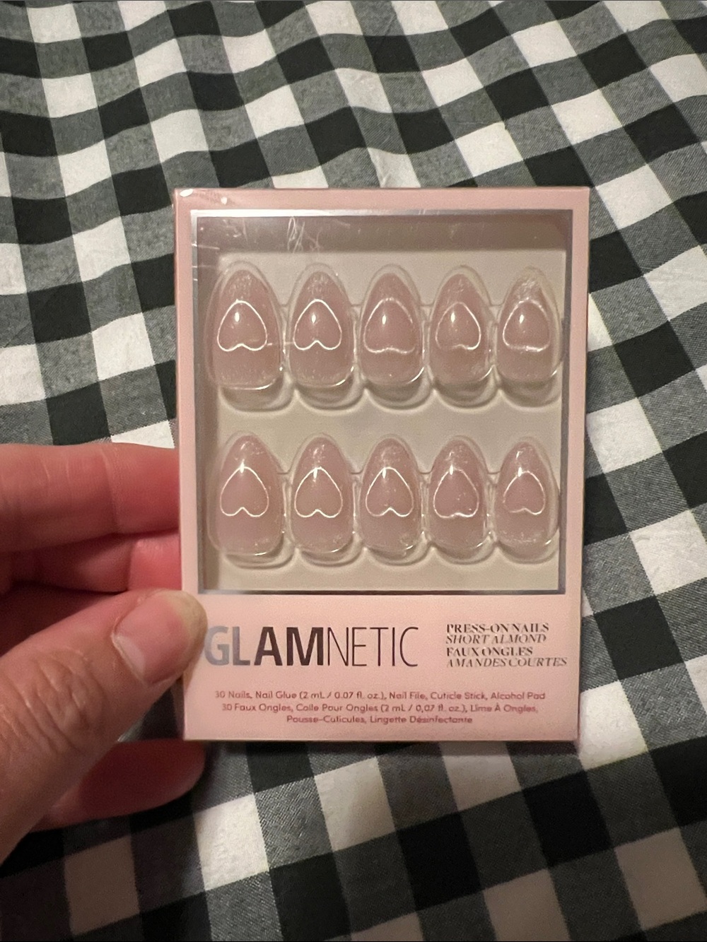 GLAMnetic Short Almond Press-On Nails in Light Pink with White Heart